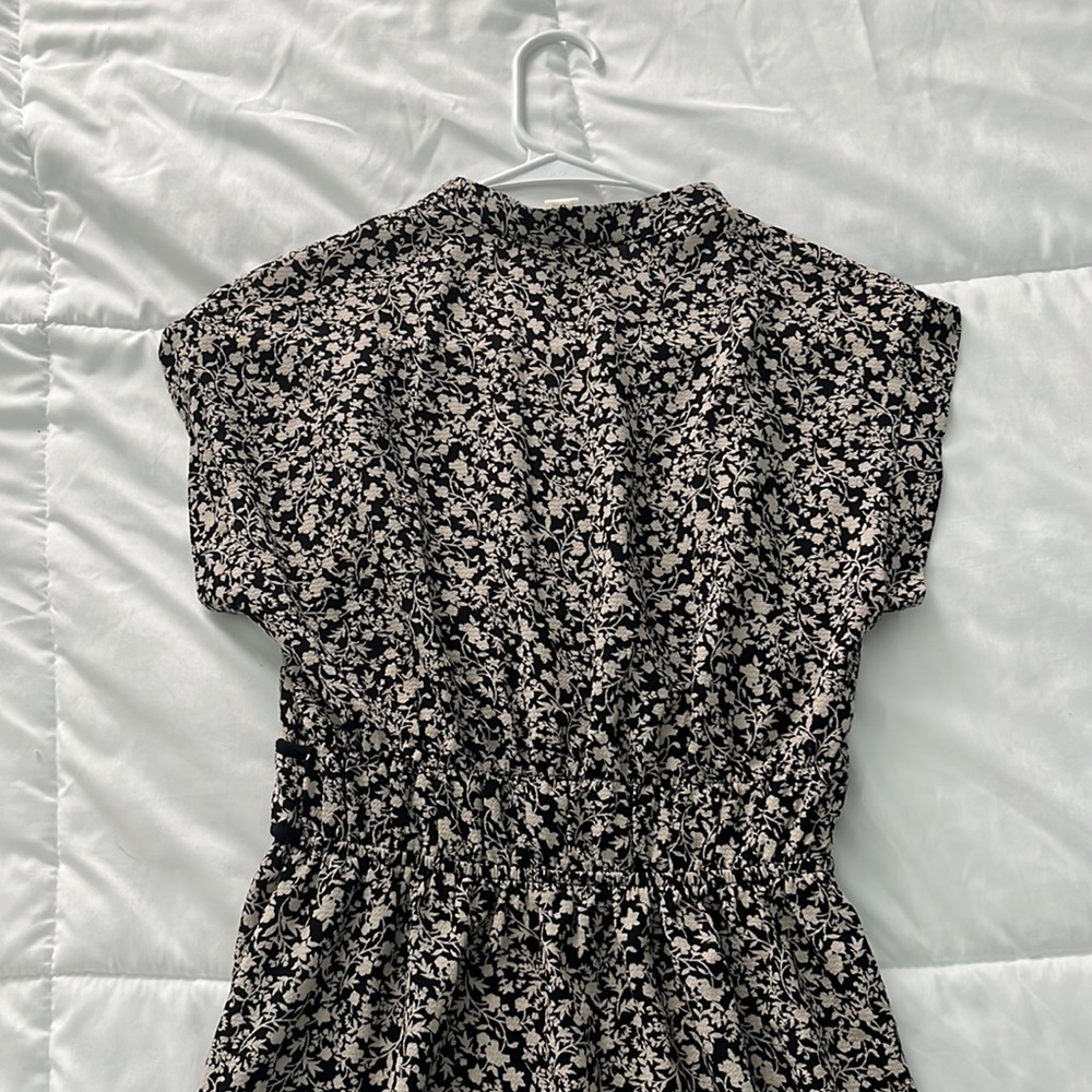 Floral Dress - Picture 4 of 4